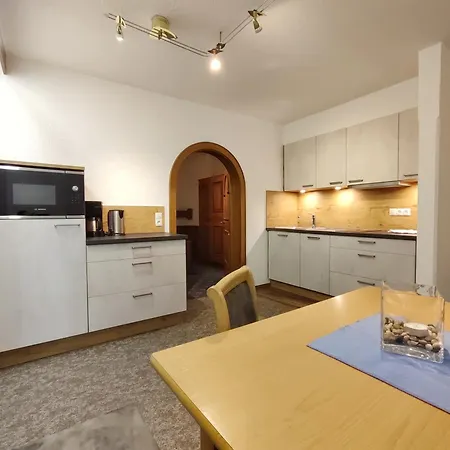 Appartement Appartementhaus Kostenzer